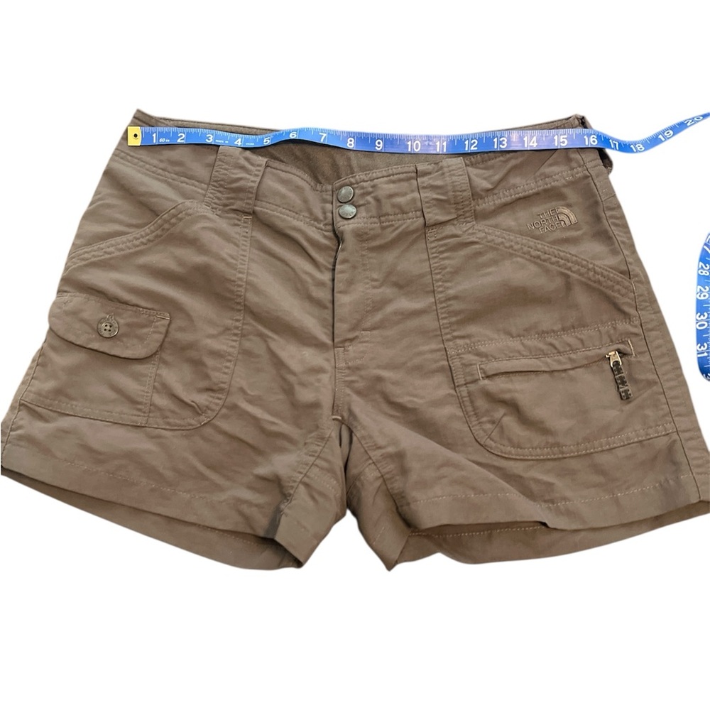 The North Face Charcoal Cargo Hiking Shorts Mid Rise Women’s Size 10